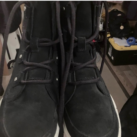 Sorel Faux Fur Waterproof Black Boots - Picture 2 of 6